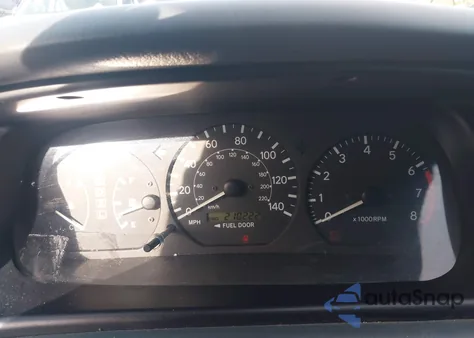 2000 Toyota Camry Le z USA, uszkodzony, nr VIN 4T1BG22K9YU688451